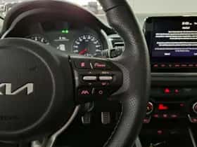 Kia Rio (2023) thumbnail 13