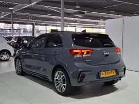 Kia Rio (2023) thumbnail 30