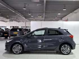Kia Rio (2023) thumbnail 33