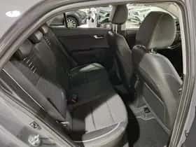 Kia Rio (2023) thumbnail 35