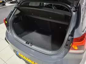 Kia Rio (2023) thumbnail 7