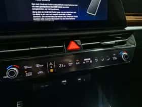 Kia Niro (2023) thumbnail 16