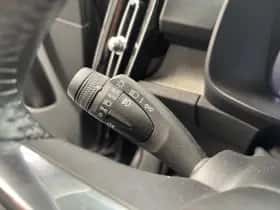 Volvo XC40 (2020) thumbnail 12