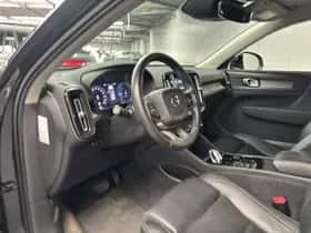 Volvo XC40 (2020) thumbnail 35