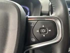 Volvo XC40 (2020) thumbnail 43