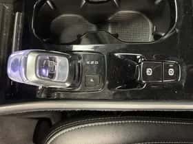 Volvo XC40 (2020) thumbnail 54