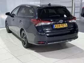 Toyota Auris (2017) thumbnail 20