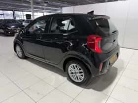 Kia Picanto (2023) thumbnail 5