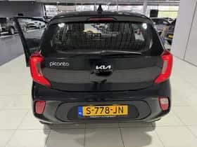 Kia Picanto (2023) thumbnail 42