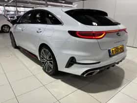 Kia Proceed (2021) thumbnail 6