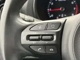 Kia Picanto (2019) thumbnail 13