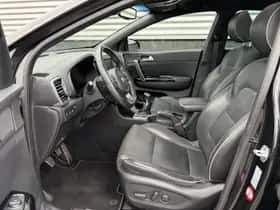 Kia Sportage (2016) thumbnail 27