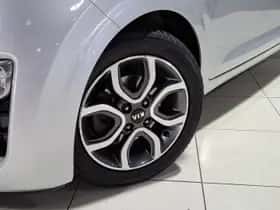 Kia Picanto (2021) thumbnail 2
