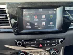 Kia Niro (2017) thumbnail 22