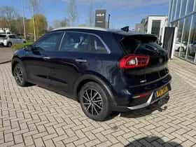 Kia Niro (2017) thumbnail 42