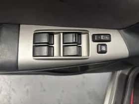 Toyota Corolla (2004) thumbnail 11