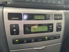 Toyota Corolla (2004) thumbnail 14