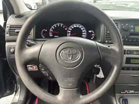 Toyota Corolla (2004) thumbnail 28