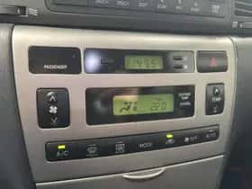 Toyota Corolla (2004) thumbnail 37