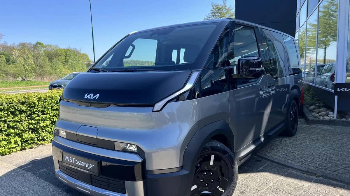 Kia Pv5 (0) — foto 1