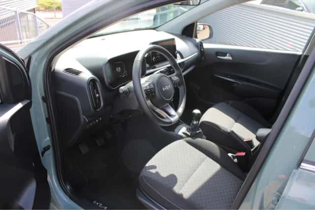 Kia Picanto (2025) thumbnail 14
