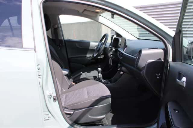 Kia Picanto (2025) thumbnail 9
