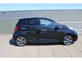 Kia Picanto (2015) thumbnail 6