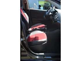 Kia Picanto (2015) thumbnail 9