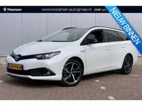 Toyota Auris (2018) thumbnail 1