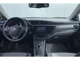 Toyota Auris (2018) thumbnail 37