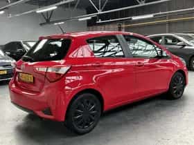 Toyota Yaris (2017) thumbnail 22