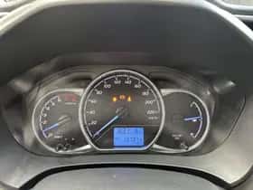 Toyota Yaris (2017) thumbnail 28