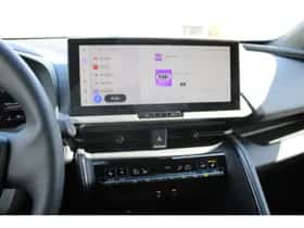 Toyota C-HR (2024) thumbnail 28