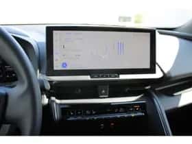 Toyota C-HR (2024) thumbnail 30