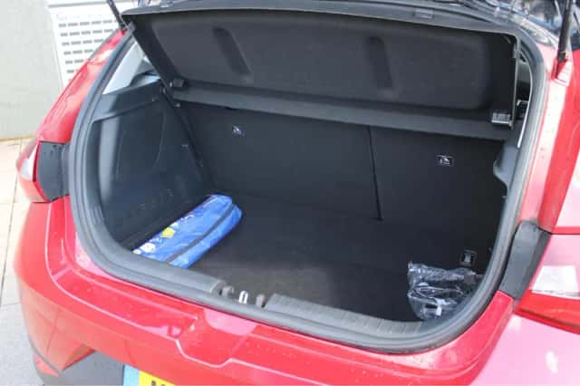 Hyundai i20 (2021) thumbnail 12
