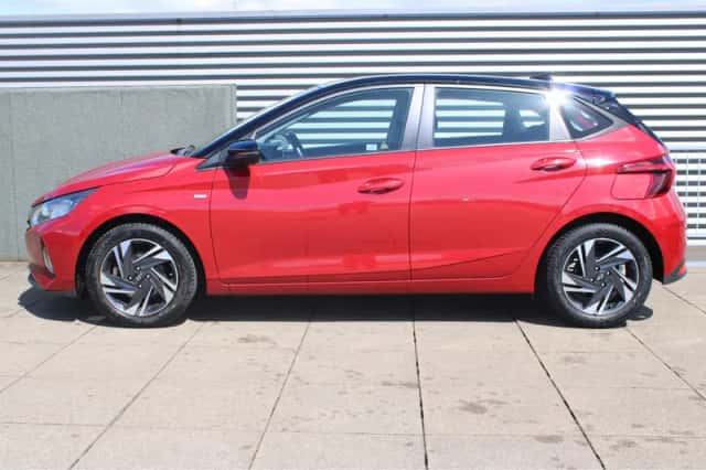 Hyundai i20 (2021) thumbnail 4