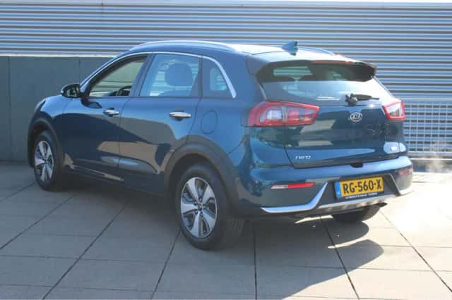 Kia Niro (2017) thumbnail 5