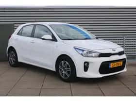 Kia Rio (2018) thumbnail 2