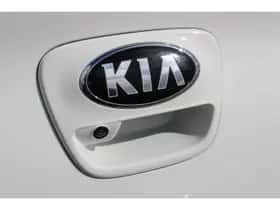 Kia Rio (2018) thumbnail 14