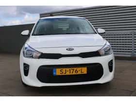 Kia Rio (2018) thumbnail 3