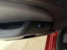 Toyota Prius (2017) thumbnail 32