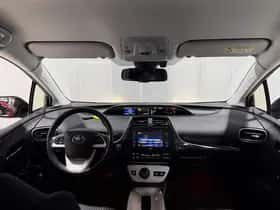 Toyota Prius (2017) thumbnail 39