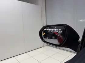 Toyota Prius (2017) thumbnail 55