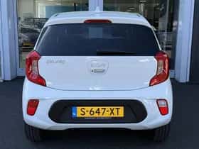Kia Picanto (2023) thumbnail 32