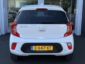Kia Picanto (2023) thumbnail 6