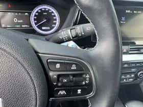 Kia Niro (2022) thumbnail 12
