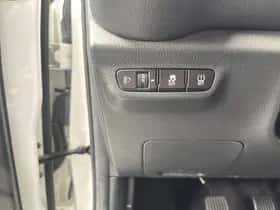Kia Picanto (2022) thumbnail 44