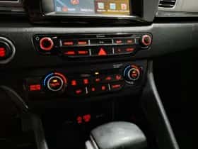 Kia Niro (2019) thumbnail 13
