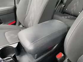 Kia Sportage (2022) thumbnail 108