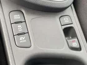 Toyota Yaris-cross (2024) thumbnail 32